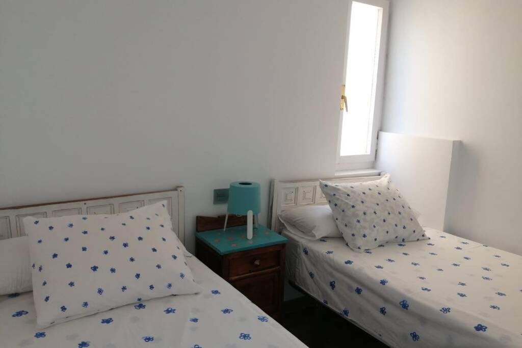 Apartamento Frente Al Mar. Almuñécar Екстериор снимка